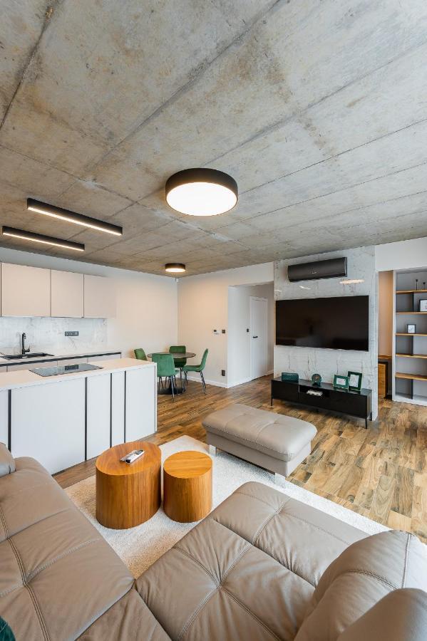 H75 Apartments Kosice Centre Ngoại thất bức ảnh