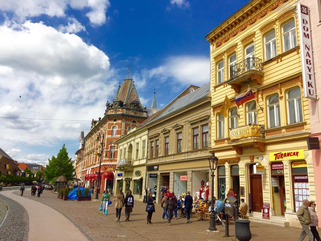 H75 Apartments Kosice Centre Ngoại thất bức ảnh