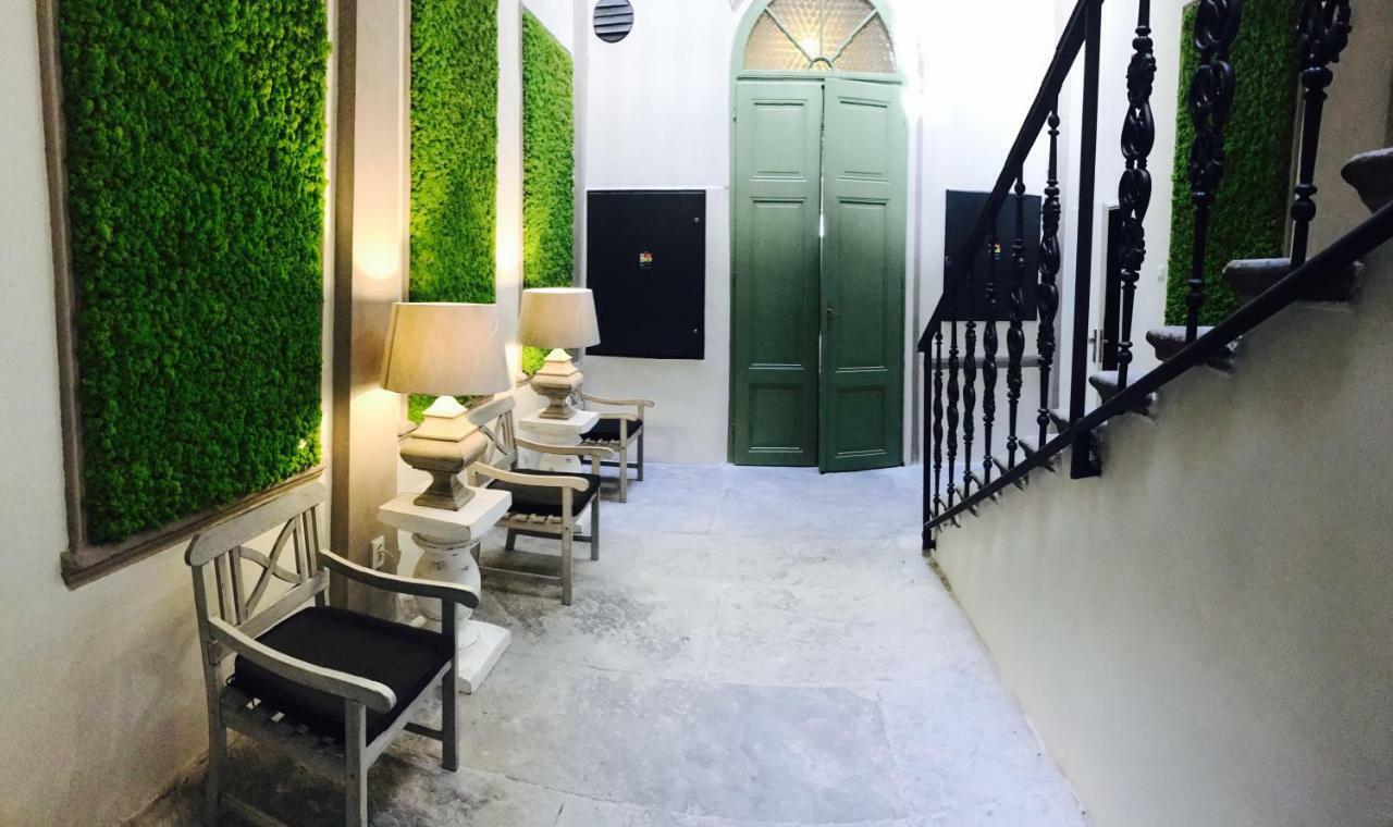 H75 Apartments Kosice Centre Ngoại thất bức ảnh