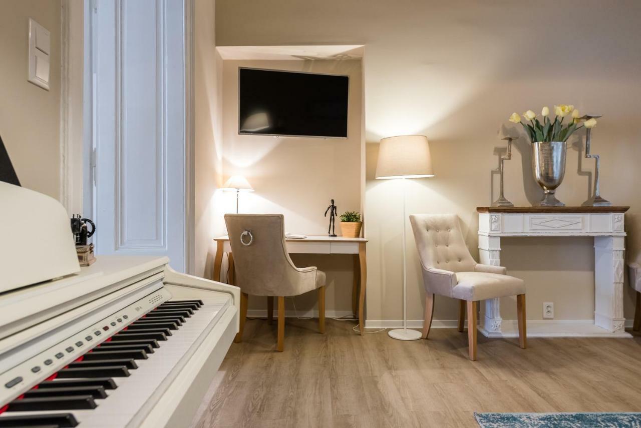H75 Apartments Kosice Centre Ngoại thất bức ảnh